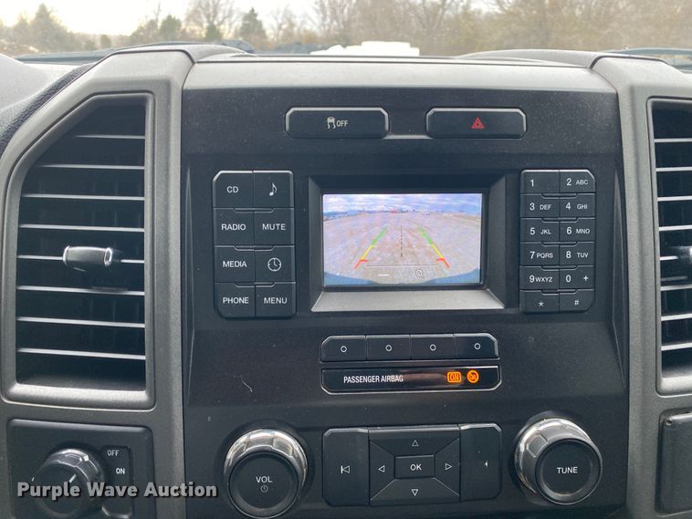 image for item DN8170 2018 Ford F250 Super Duty  SuperCab pickup truck