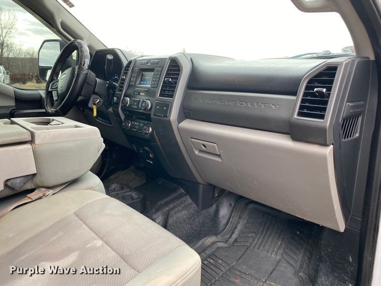 image for item DN8170 2018 Ford F250 Super Duty  SuperCab pickup truck