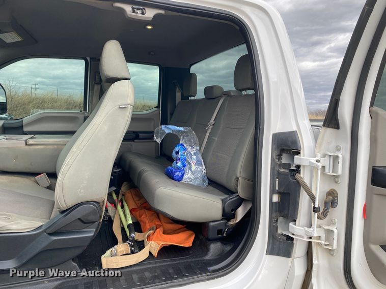 image for item DN8170 2018 Ford F250 Super Duty  SuperCab pickup truck