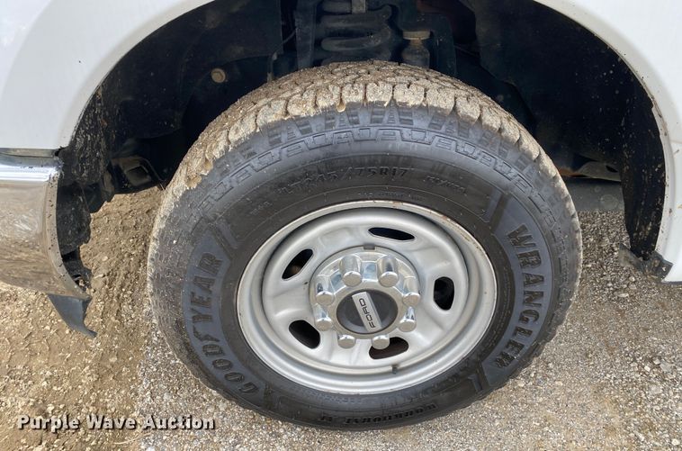 image for item DN8170 2018 Ford F250 Super Duty  SuperCab pickup truck