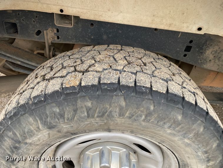 image for item DN8173 2017 Ford F250 Super Duty  SuperCab pickup truck