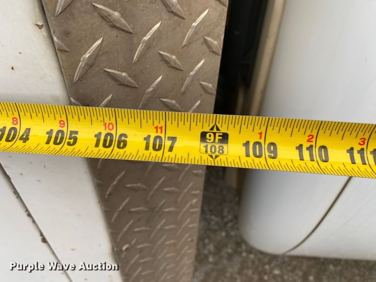 image for item DN8174 2009 GMC Sierra 3500HD  Ext. Cab utility bed pickup truck