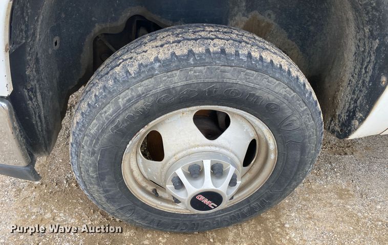 image for item DN8174 2009 GMC Sierra 3500HD  Ext. Cab utility bed pickup truck