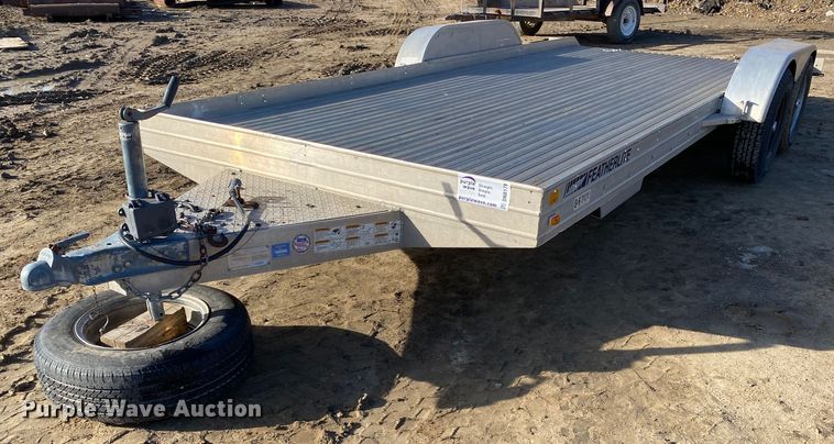 image for item DN8179 2003 Featherlite 3110  utility trailer