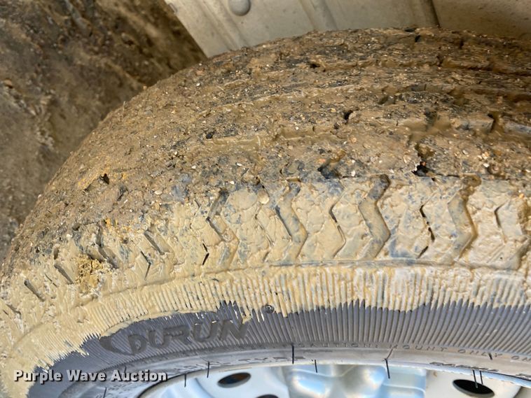 image for item DN8179 2003 Featherlite 3110  utility trailer