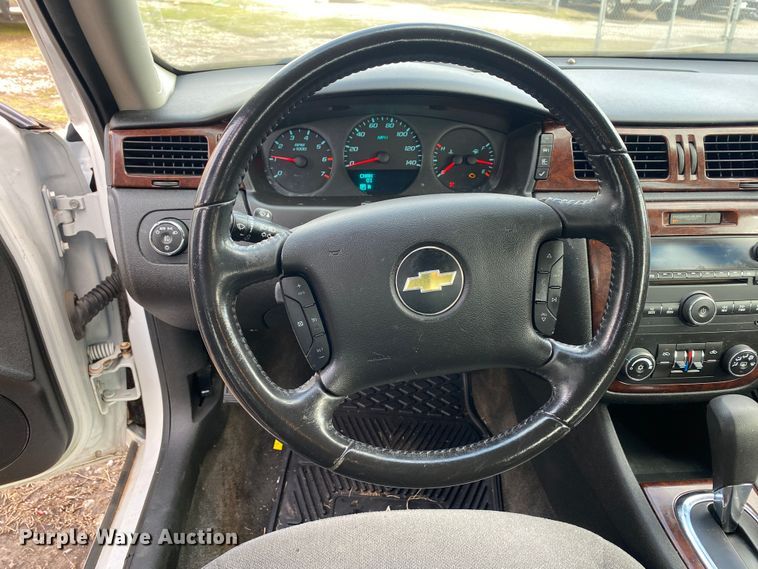 image for item DN8200 2011 Chevrolet Impala LT