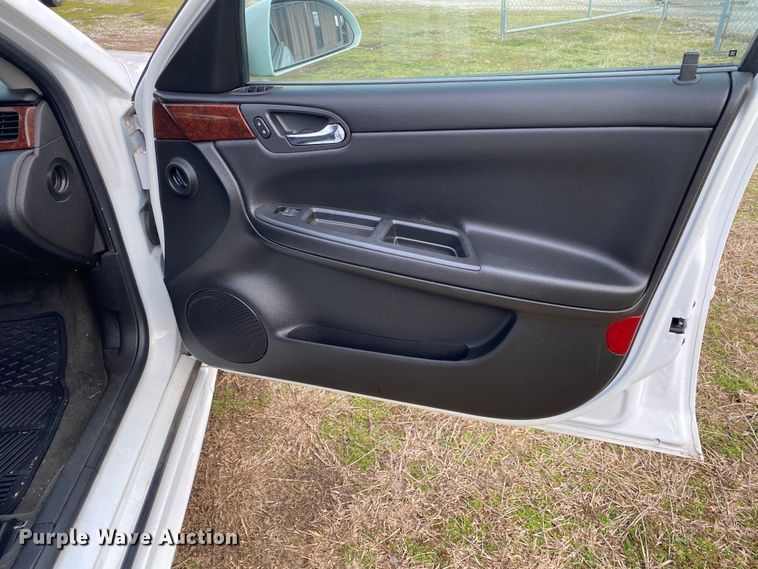 image for item DN8200 2011 Chevrolet Impala LT