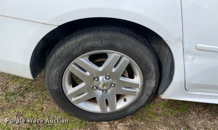 image for item DN8200 2011 Chevrolet Impala LT