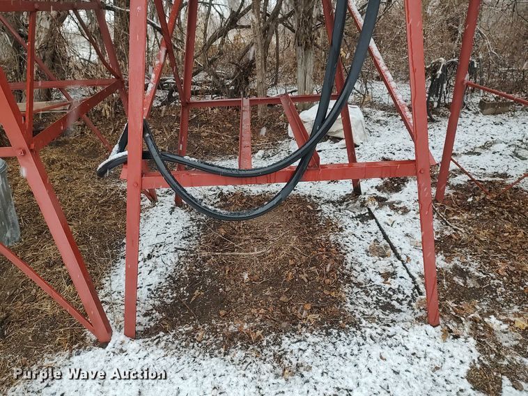 image for item DO3703 (3) fuel tanks