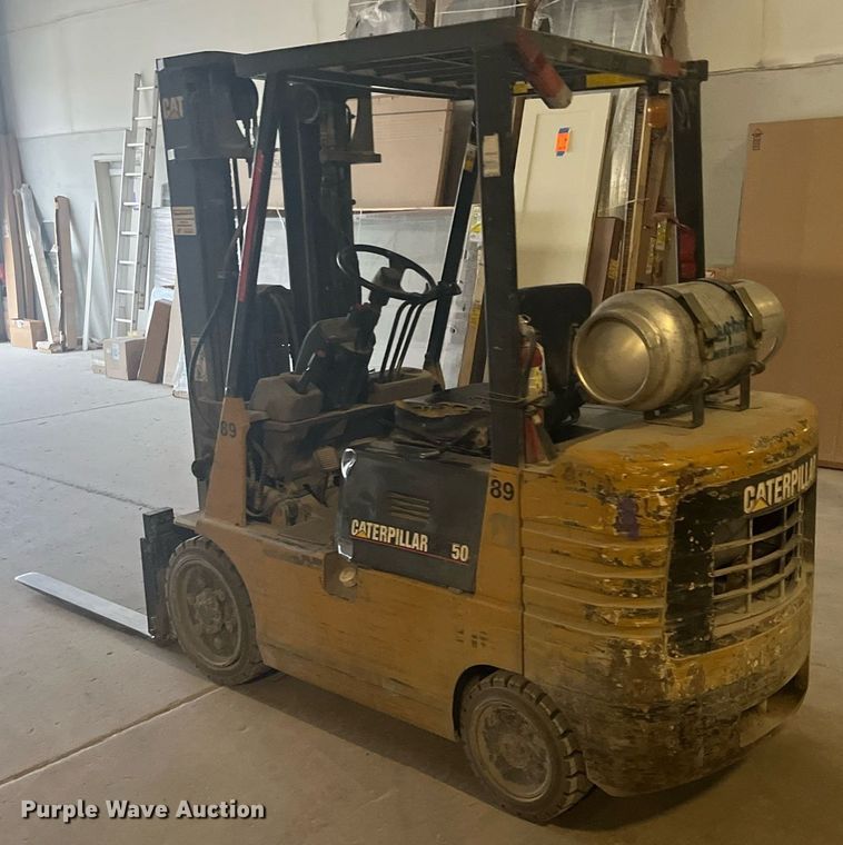 image for item DO3727 1997 Caterpillar GC25  forklift
