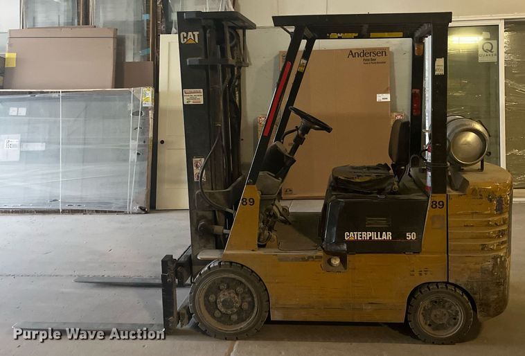 image for item DO3727 1997 Caterpillar GC25  forklift