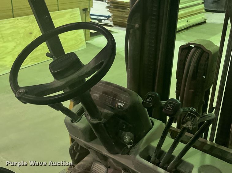 image for item DO3727 1997 Caterpillar GC25  forklift