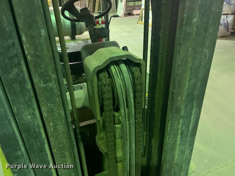 image for item DO3727 1997 Caterpillar GC25  forklift