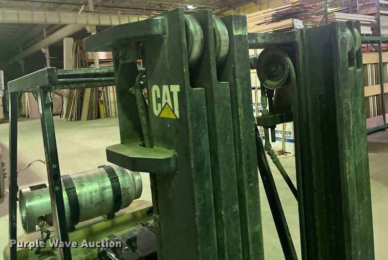 image for item DO3727 1997 Caterpillar GC25  forklift