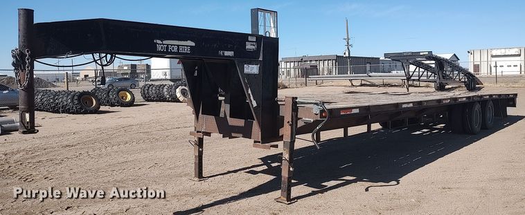 image for item DO3768 1996 L&M  equipment trailer