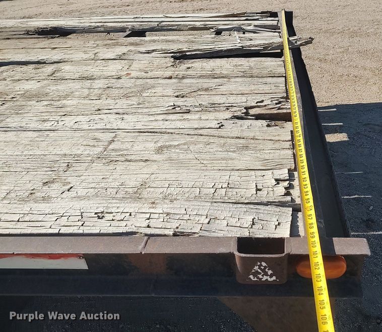 image for item DO3768 1996 L&M  equipment trailer