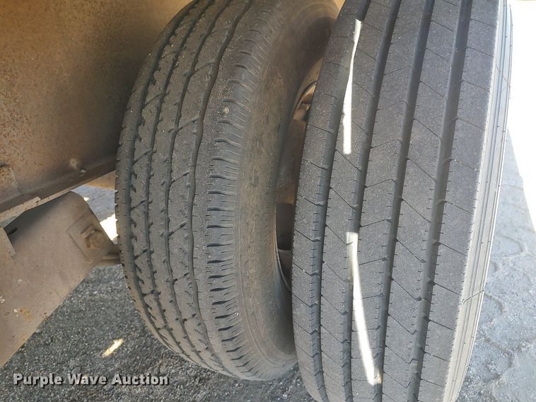 image for item DO3768 1996 L&M  equipment trailer