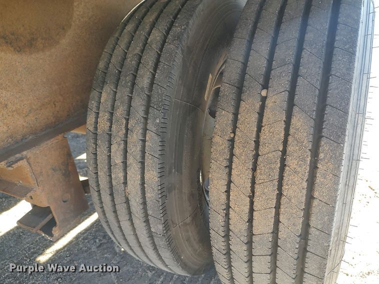 image for item DO3768 1996 L&M  equipment trailer