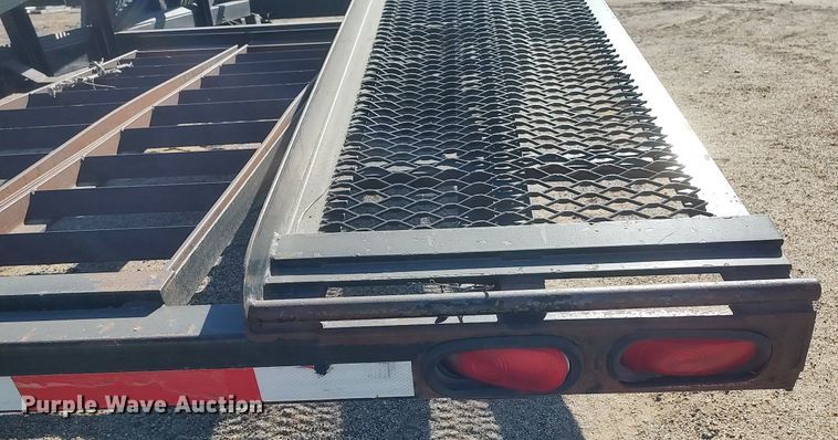 image for item DO3769 2007 Kaufman W50  car carrier