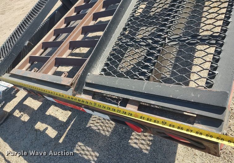 image for item DO3769 2007 Kaufman W50  car carrier