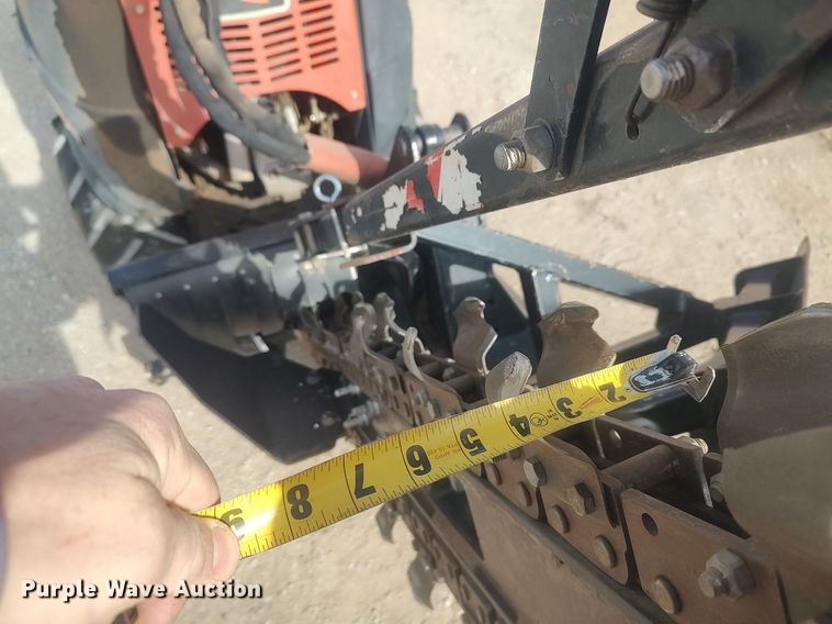 image for item DO3774 2011 Ditch Witch R300  trencher