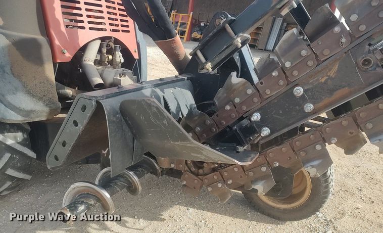 image for item DO3774 2011 Ditch Witch R300  trencher