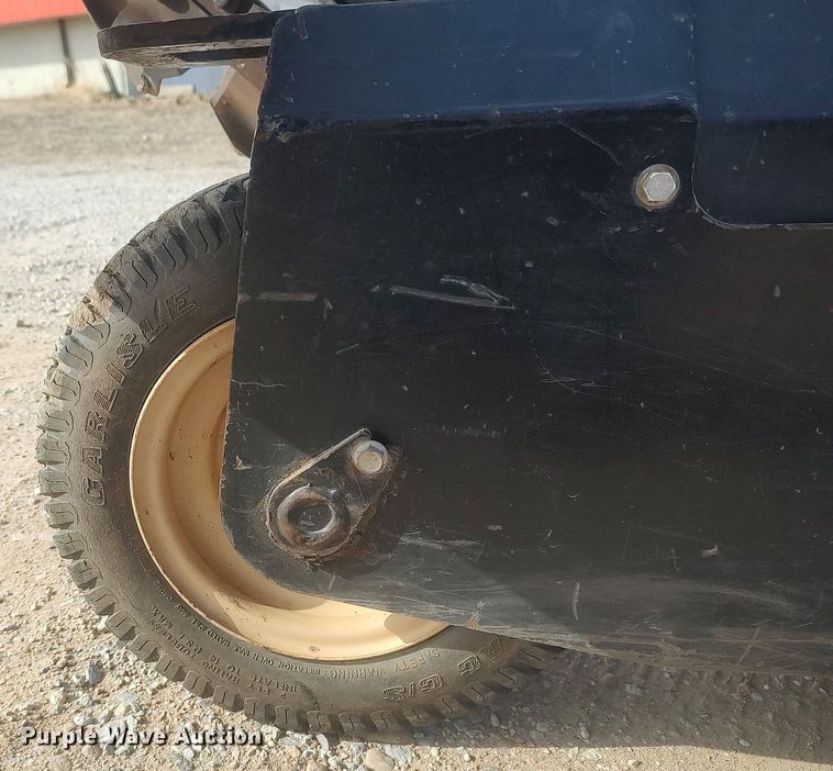 image for item DO3774 2011 Ditch Witch R300  trencher