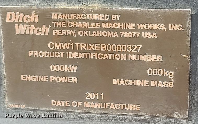 image for item DO3774 2011 Ditch Witch R300  trencher