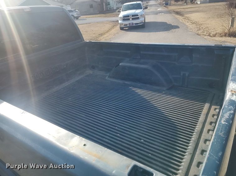 image for item DO3780 2006 Chevrolet Silverado 2500HD  Ext. Cab pickup truck