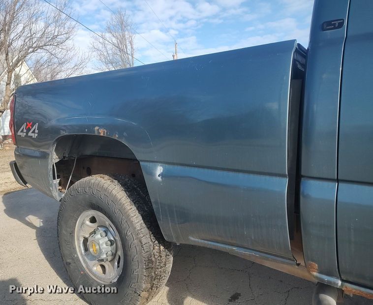 image for item DO3780 2006 Chevrolet Silverado 2500HD  Ext. Cab pickup truck