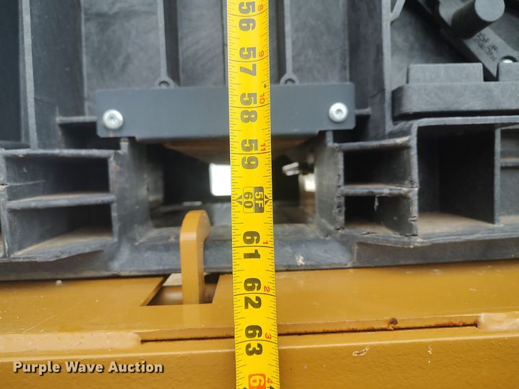 image for item DO3799 Strobel  seed tender