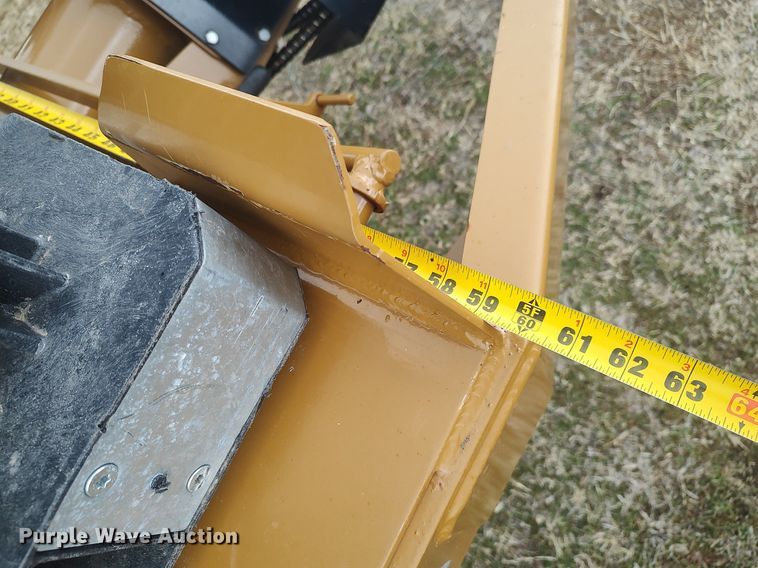 image for item DO3799 Strobel  seed tender