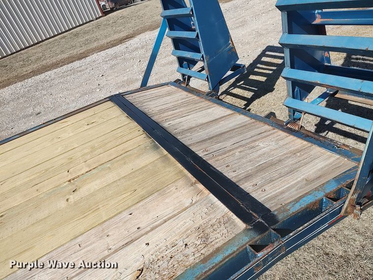 image for item DO3805 2006 Kerr  utility trailer