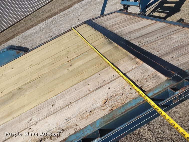 image for item DO3805 2006 Kerr  utility trailer