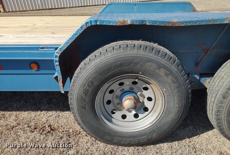 image for item DO3805 2006 Kerr  utility trailer
