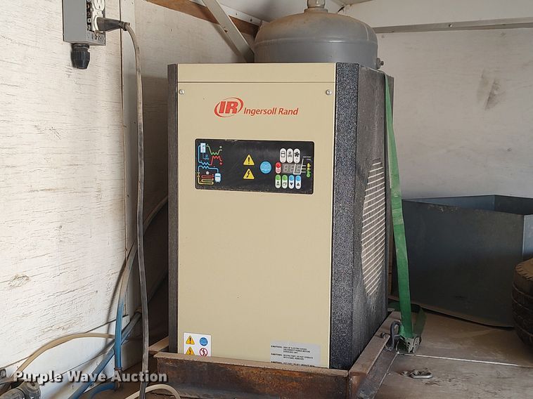 image for item DO3806 2013 Forest River Cargo Mate  spray foam trailer