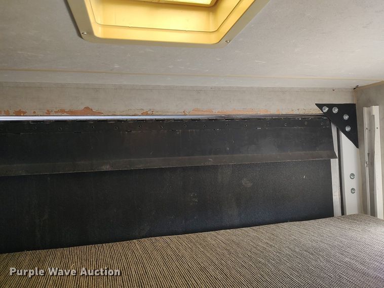 image for item DO3807 2007 Timberland RPM23FB  toy hauler camper