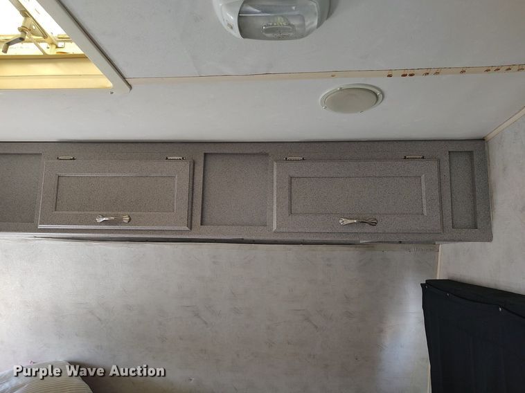 image for item DO3807 2007 Timberland RPM23FB  toy hauler camper