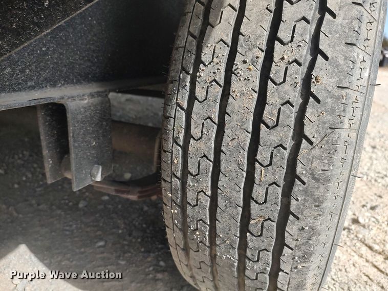 image for item DO3807 2007 Timberland RPM23FB  toy hauler camper