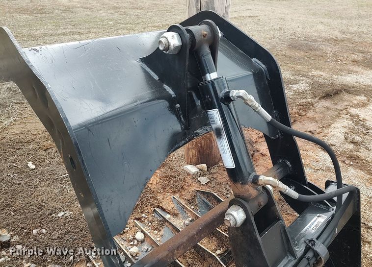 image for item DO3808 80" W skid steer rock grapple bucket
