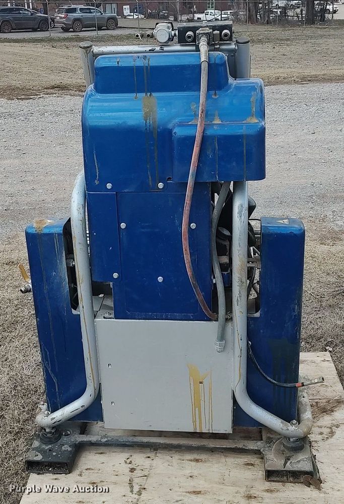 image for item DO3812 Graco  spray foam proportioner