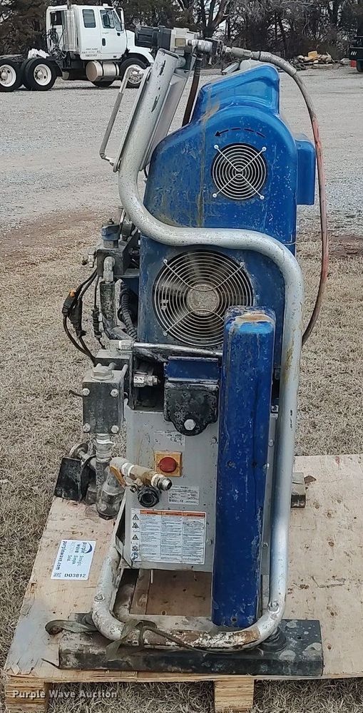 image for item DO3812 Graco  spray foam proportioner