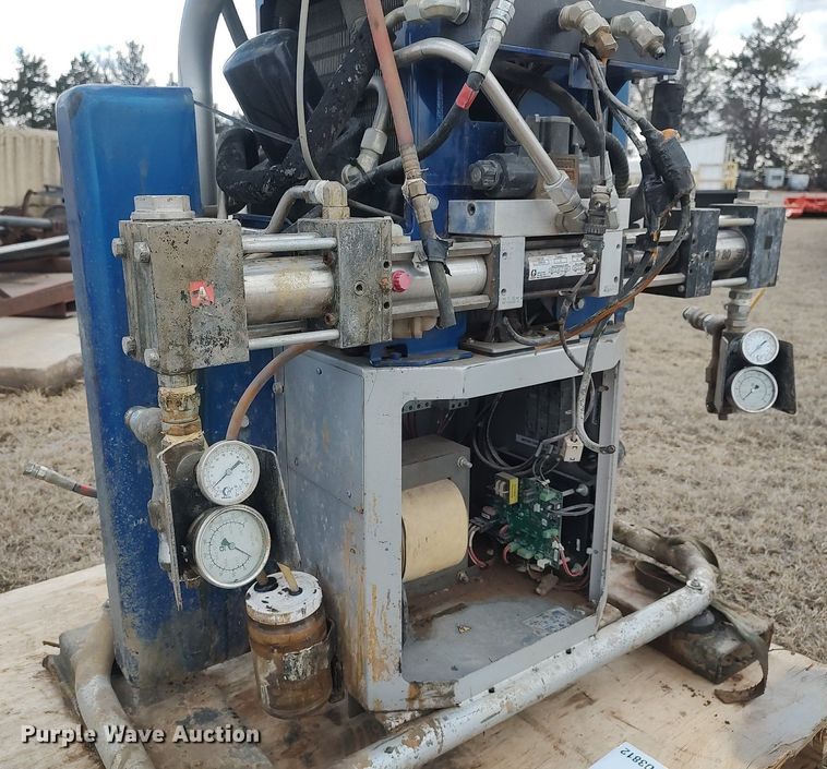 image for item DO3812 Graco  spray foam proportioner