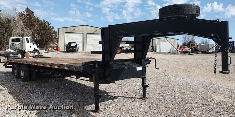 image for item DO3813 2013 DJ trailers  equipment trailer