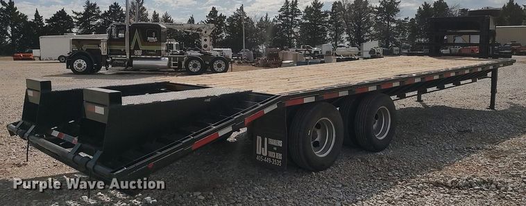 image for item DO3813 2013 DJ trailers  equipment trailer