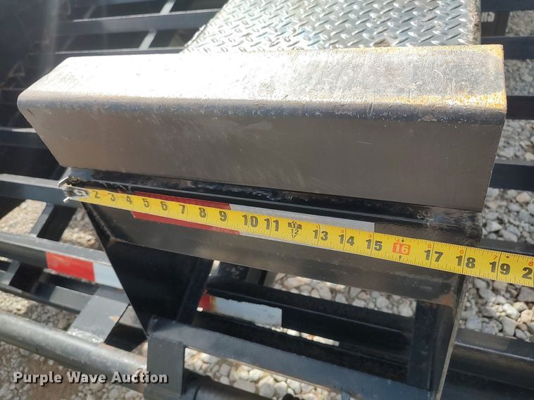 image for item DO3813 2013 DJ trailers  equipment trailer