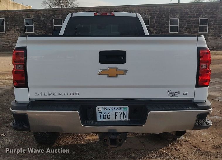 image for item DO3816 2015 Chevrolet Silverado 2500HD  Double Cab pickup truck