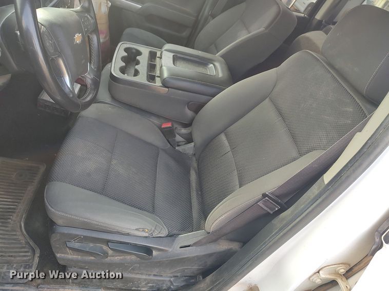 image for item DO3816 2015 Chevrolet Silverado 2500HD  Double Cab pickup truck