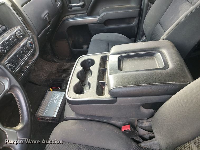 image for item DO3816 2015 Chevrolet Silverado 2500HD  Double Cab pickup truck