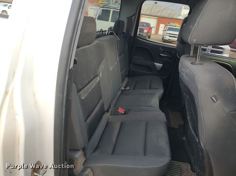 image for item DO3816 2015 Chevrolet Silverado 2500HD  Double Cab pickup truck